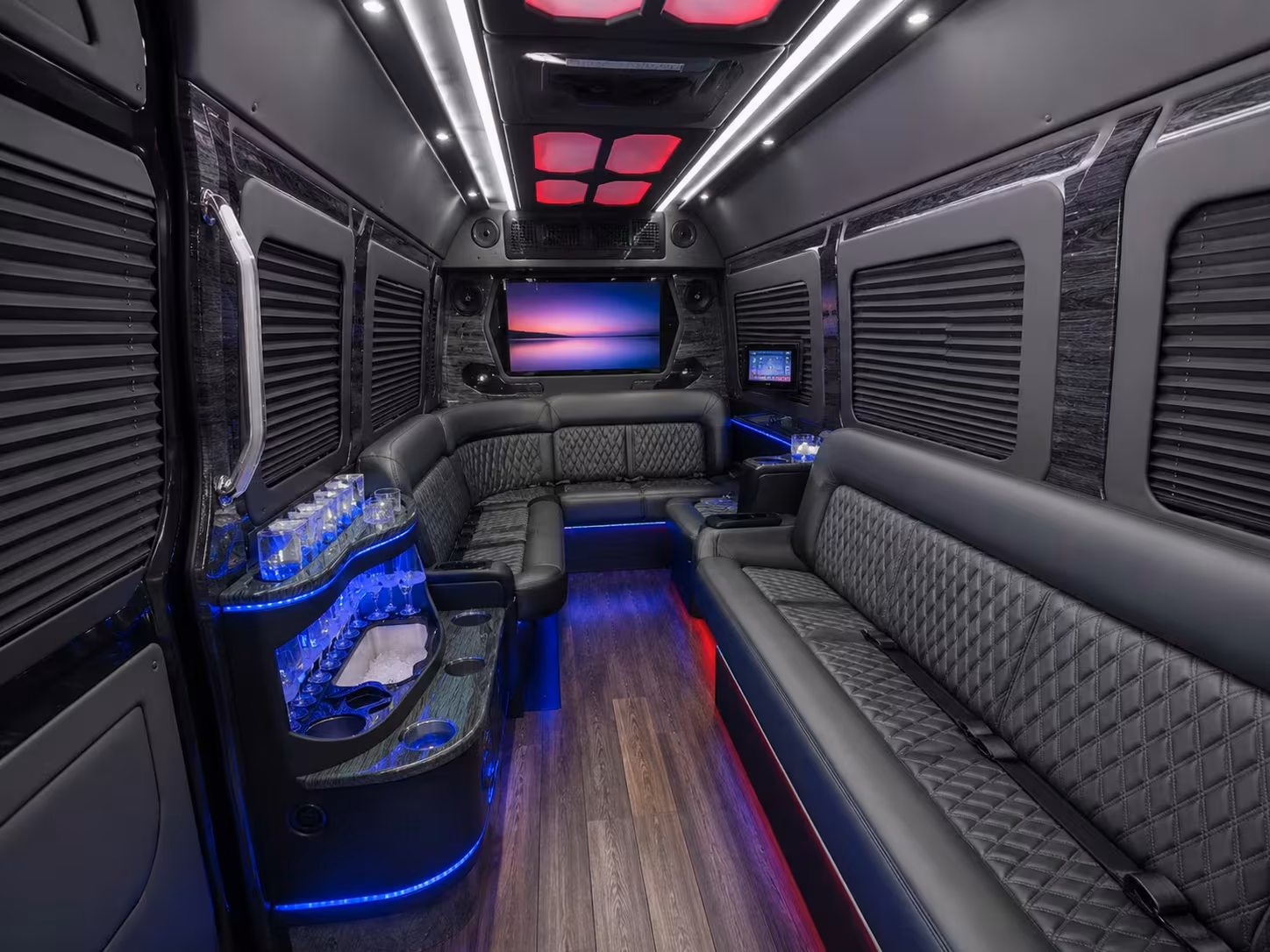 deltona bus rentals for government and military coordinators