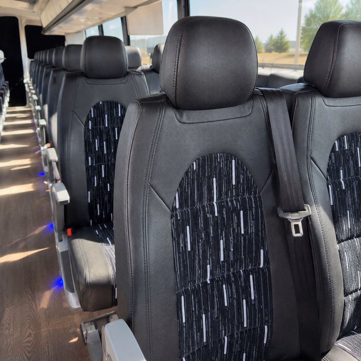 deltona charter bus rentals for i 4 corridor commutes