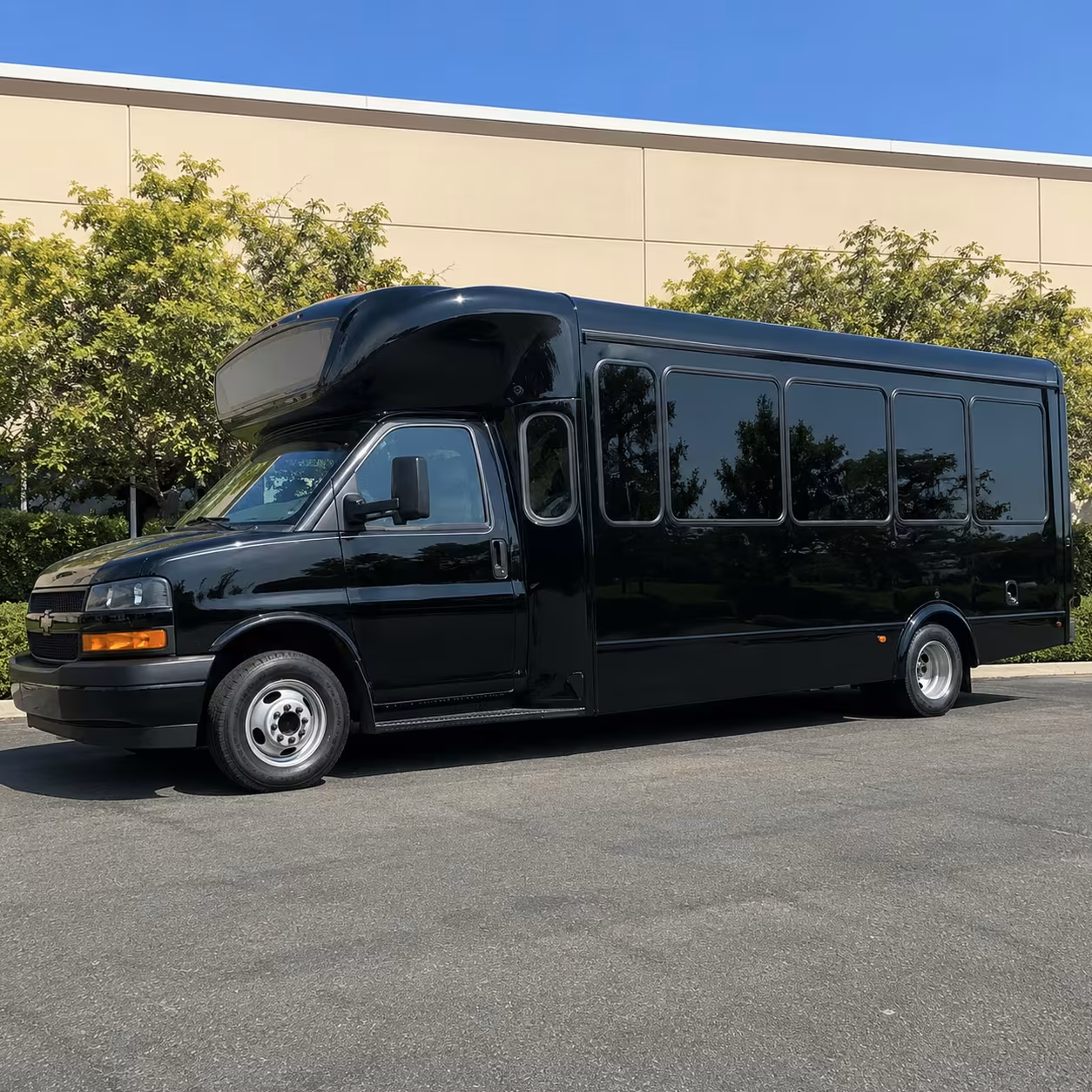 deltona party bus transportation to daytona beach area shows