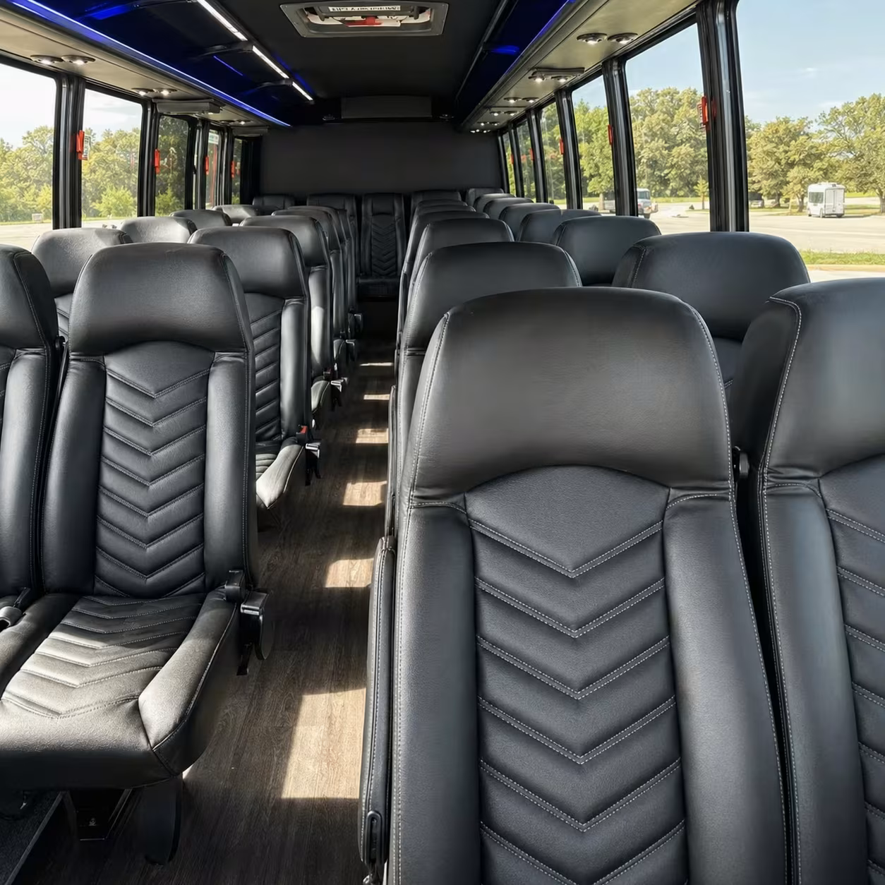 deltona youth group minibus rentals for mission trips and outings