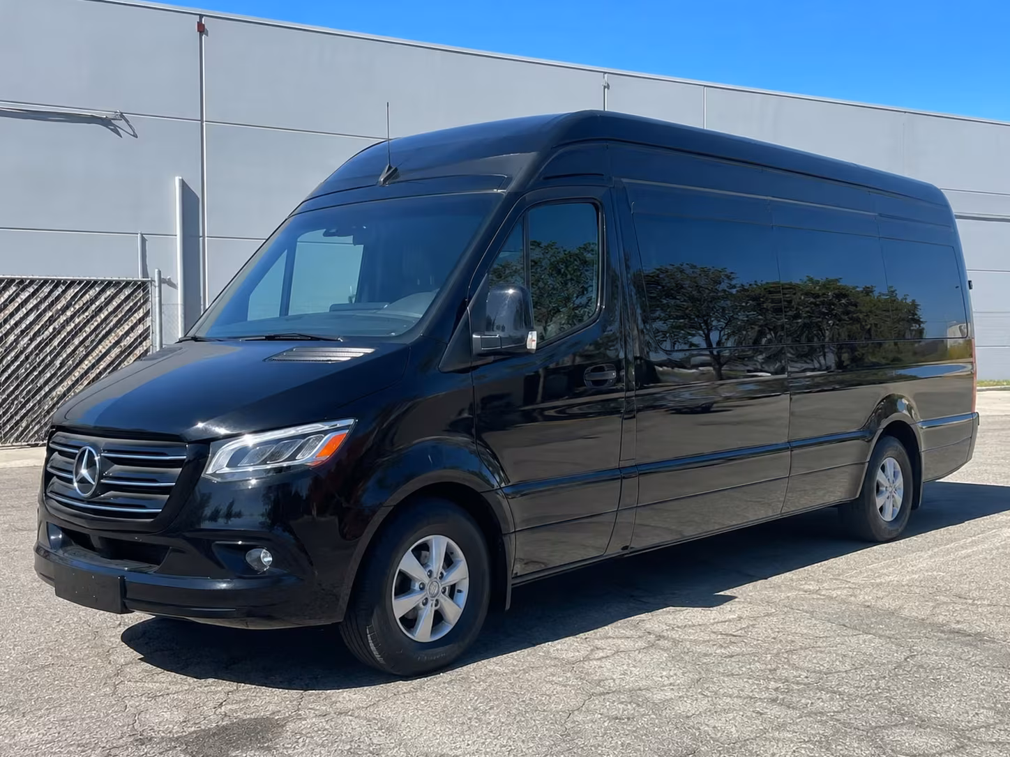 sprinter vans and minibuses for smaller deltona prom groups